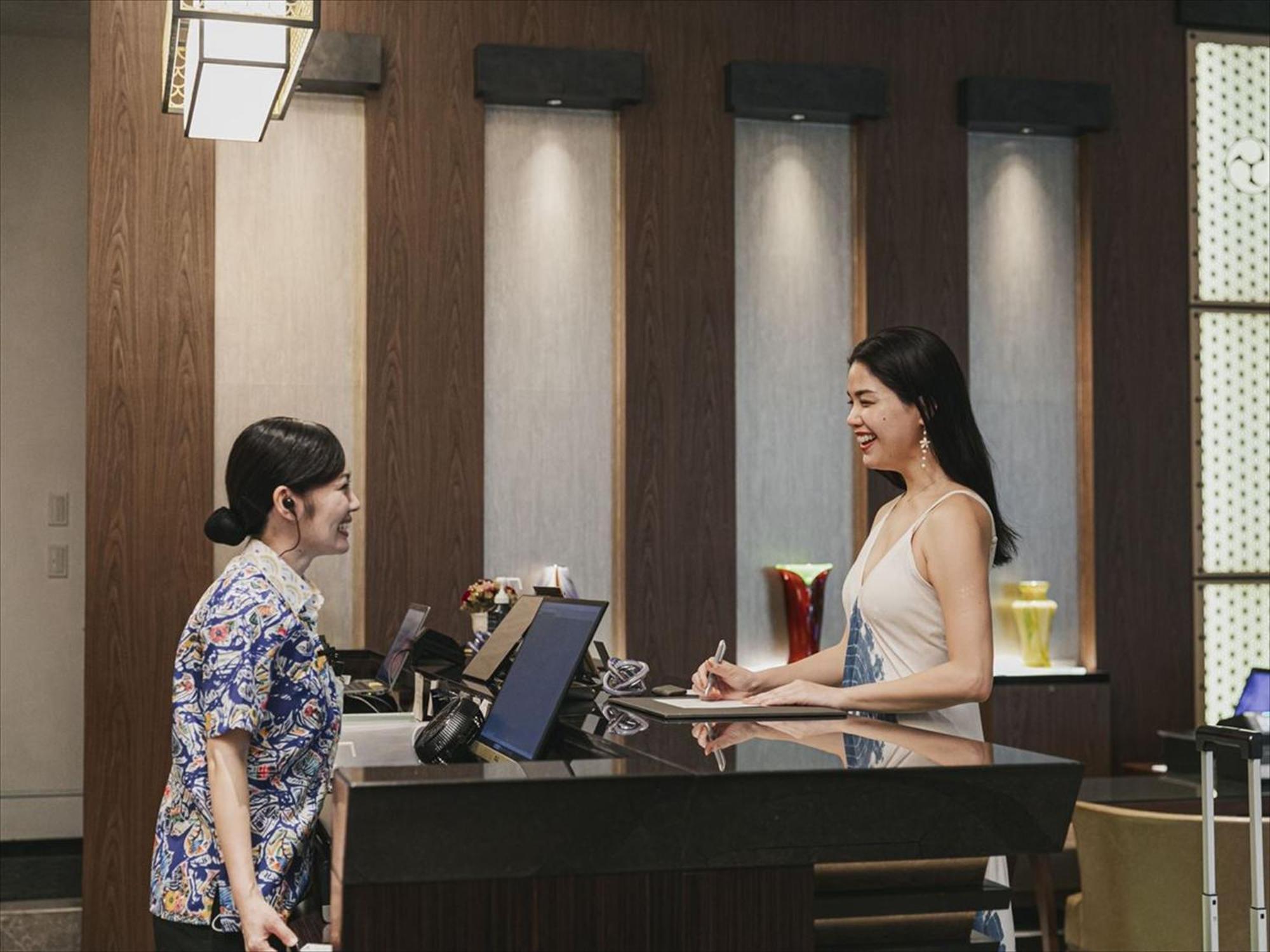 Hotel Okinawa Exes Naha Exterior foto